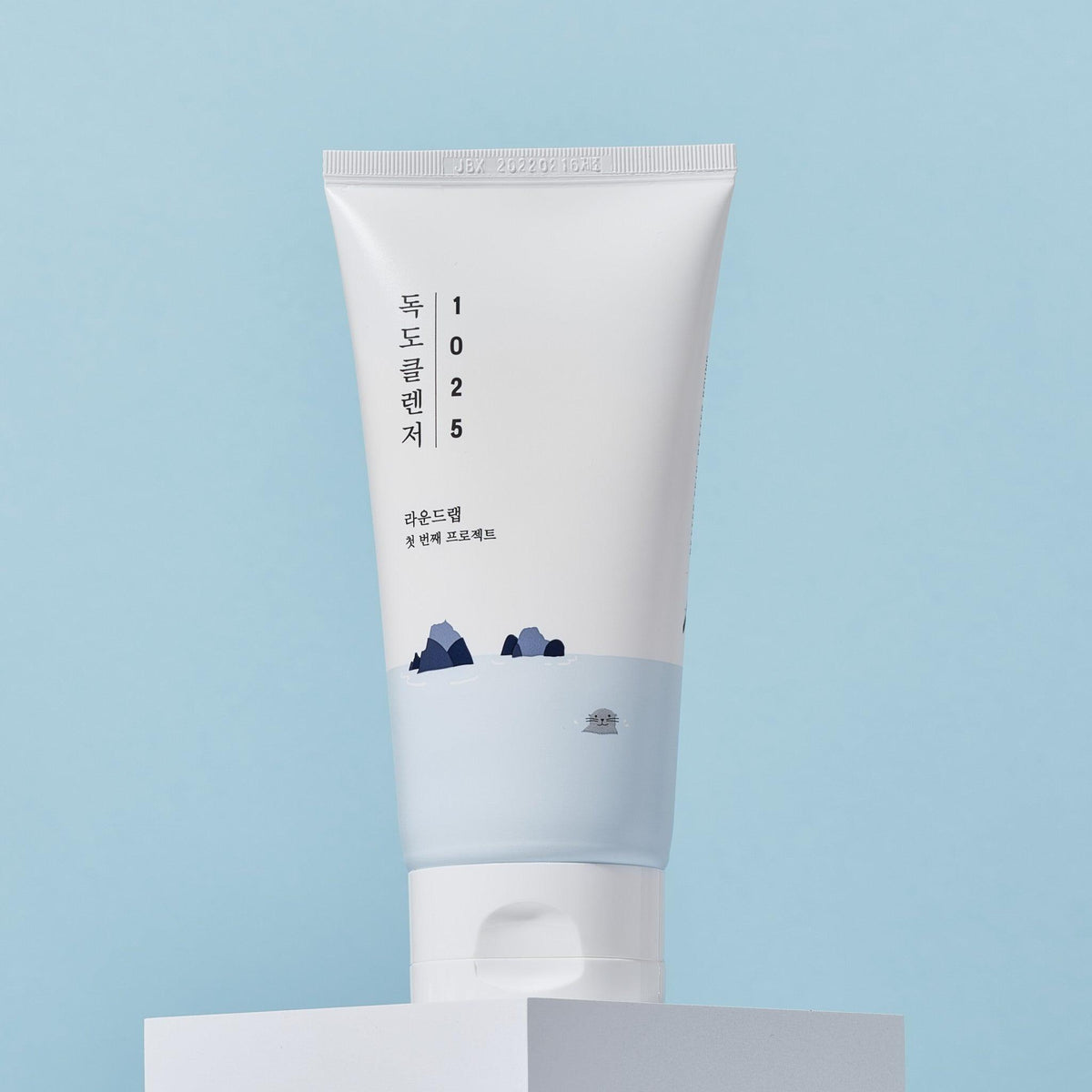 Round Lab 1025 Dokdo Cleanser - Face Cleanser, 150ml - Image 4