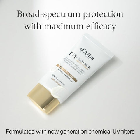 d'Alba Super Moisture Essence Hydrating & Soothing SPF50+ PA++++ Sunscreen, 100-Hour Moisturizing, 50% Centella Asiatica Leaf Water, UVA & UVB Protection, Vegan formula 50ml - Image 3