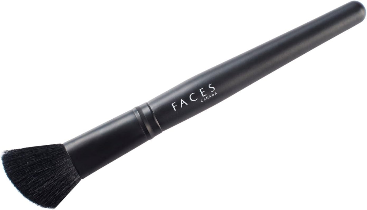 Faces Canada Blush Brush - Colour Cosmetics Tool