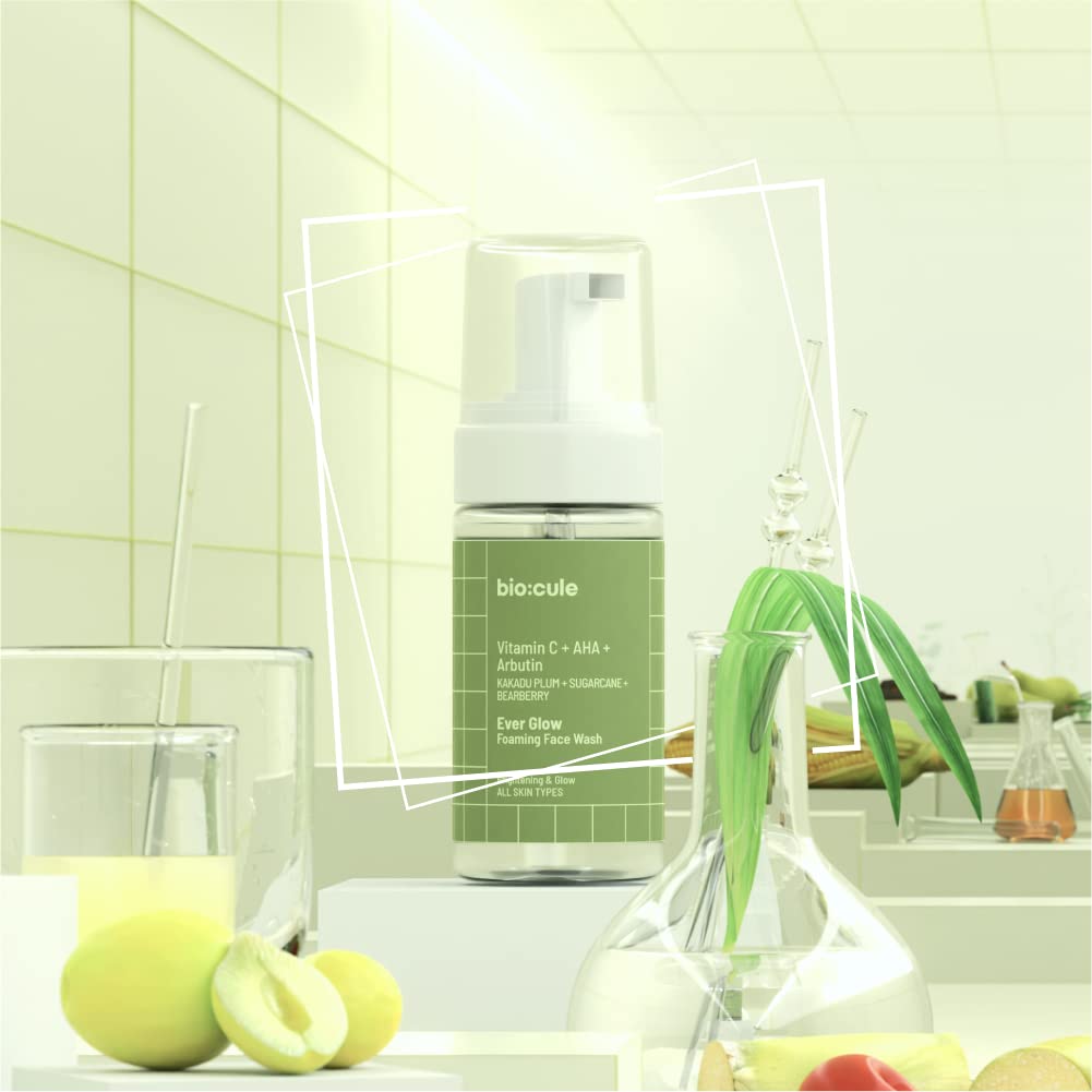 Biocule Ever Glow Foaming Face Wash - Vitamin C, AHA, Arbutin - 100ml - Image 2