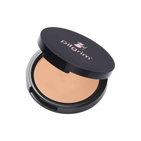Pilgrim Warm Sand Matte Finish Compact Powder Absorbs Oil, Conceals & Gives Radiant Skin