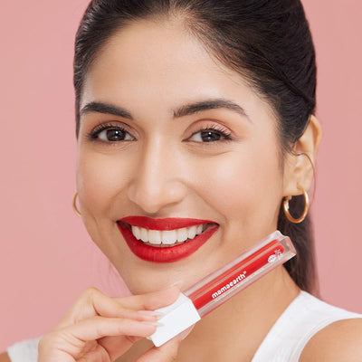 Mamaearth Feather Light Liquid Matte Lipstick - Red Velvet, 3.5ml - Image 2