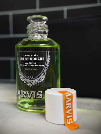 Marvis Strong Mint Mouthwash - Refreshing Oral Care, 120ml - Image 5