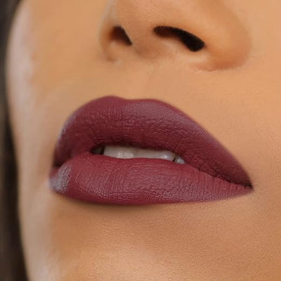 Nykaa So Creme! Creamy Matte Lipstick Nailed It - 4.5g - Image 3