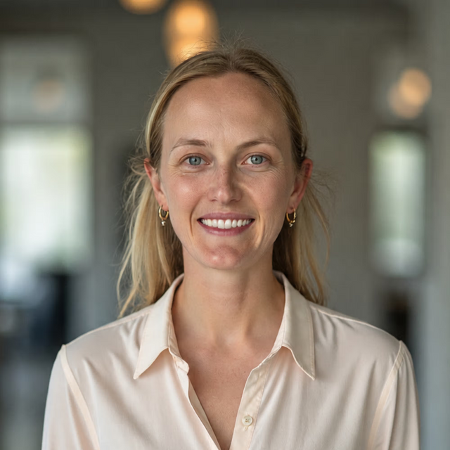 Dr. Victoria Nicholas